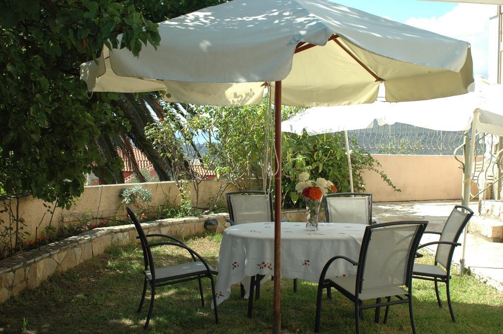 ארגוסטולי Irini'S Villa חדר תמונה