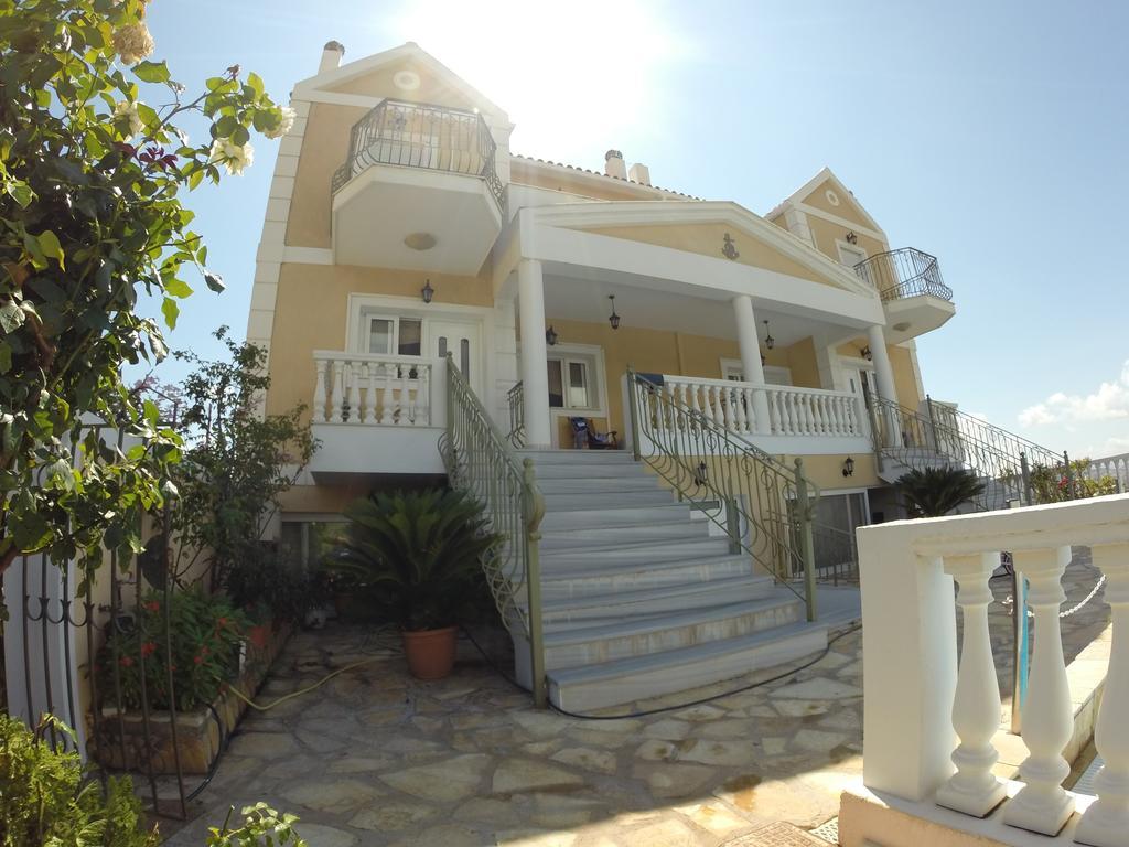 ארגוסטולי Irini'S Villa מראה חיצוני תמונה